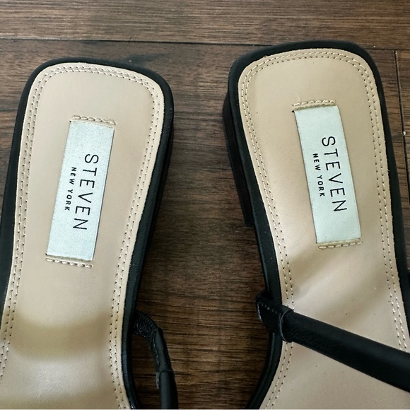 Steven New York Harviey Black Strappy Women's Slide Sandals 7 - Picture 2 of 5